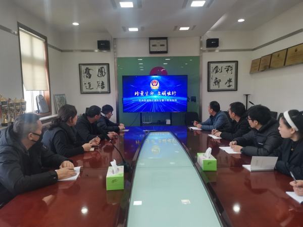 emc网页版登录建设铜煤公司行车安全培训一马当先 助力复工复产