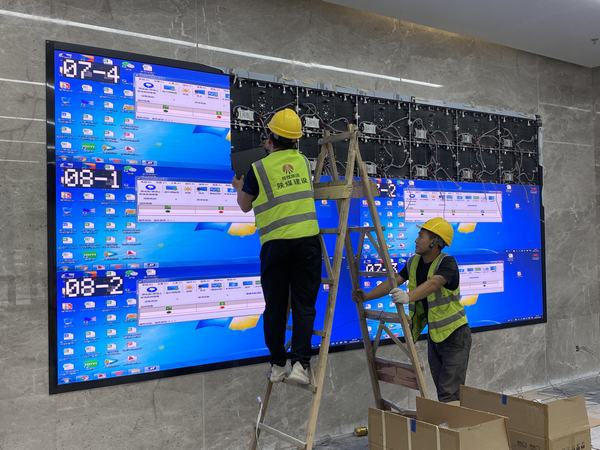 emc网页版登录建设榆林公司第八项目部高温下与时间赛跑