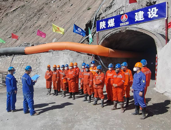 emc网页版登录建设矿建三公司：“高颜值”工地引来业主“组团围观”