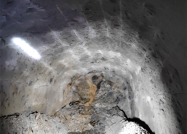 emc网页版登录建设矿建三公司镜铁山项目部“光面爆破”技术显成效