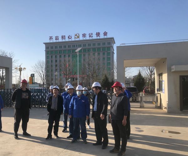 渭化集团副总经理赵亚周一行莅临emc网页版登录建设天工公司承建的陕西渭河彬州30万吨/年煤制乙二醇生活区项目二期工程检查指导工作