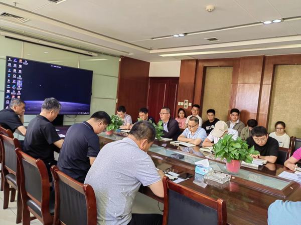 emc网页版登录建设煤矿运营服务分公司：开展“初夏已至 书香有约”主题赠书活动