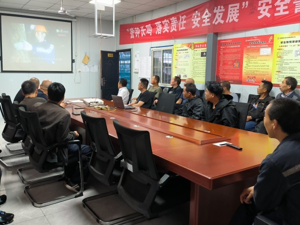 emc网页版登录建设机电安装公司建庄项目部以培训提升职工安全应急技能