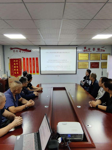 增强质量意识，缔造精品工程