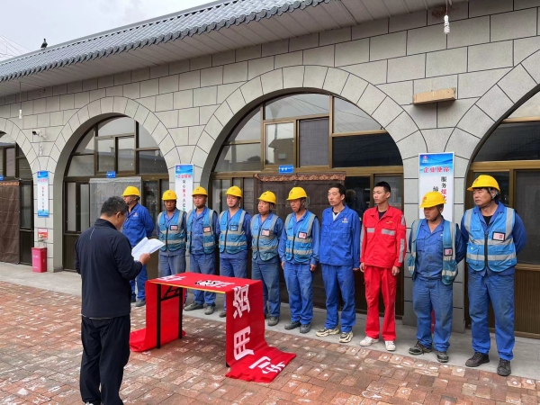 emc网页版登录建设机电安装公司凉水井项目部环保活动在行动