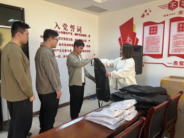 emc网页版登录建设煤矿运营服务分公司：量体裁衣换新装  齐心协力谱新篇