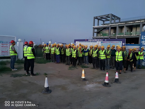 emc网页版登录建设绿宇公司：双节施工“不打烊” 项目建设不停歇