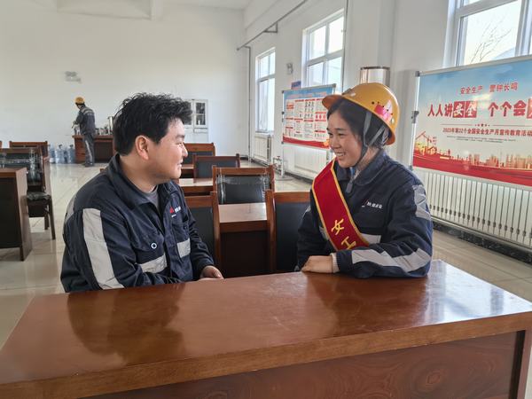 emc网页版登录建设洗选煤运营公司神渭蒲城运营项目部：安全生产凝聚“她”力量