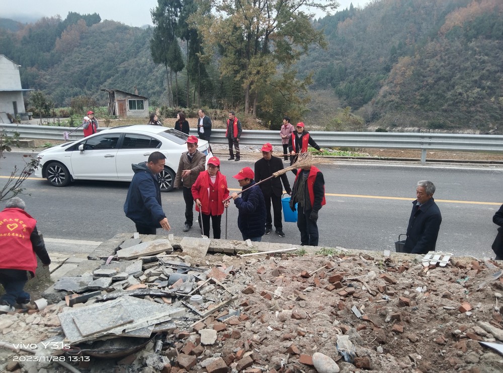 emc网页版登录建设驻村工作队冬日里的“暖心事”