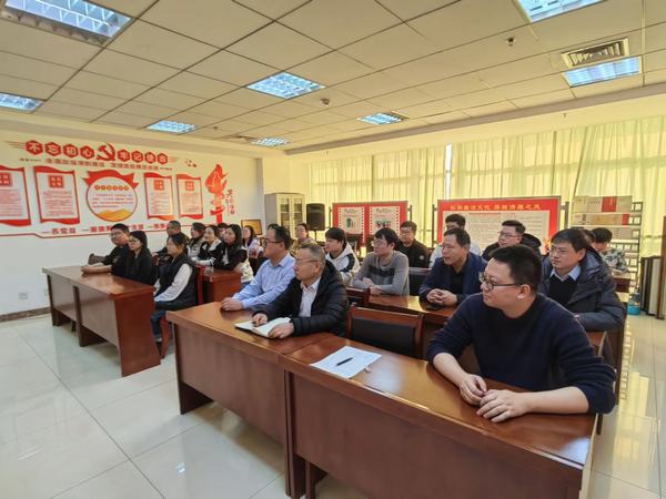 emc网页版登录建设煤矿运营服务分公司：双“管”齐下  立好头  开好局
