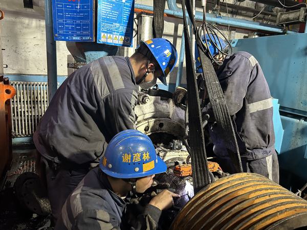 emc网页版登录建设洗选煤运营公司红柳林洗煤厂项目部：“三化”提升机电设备管理再“加码”