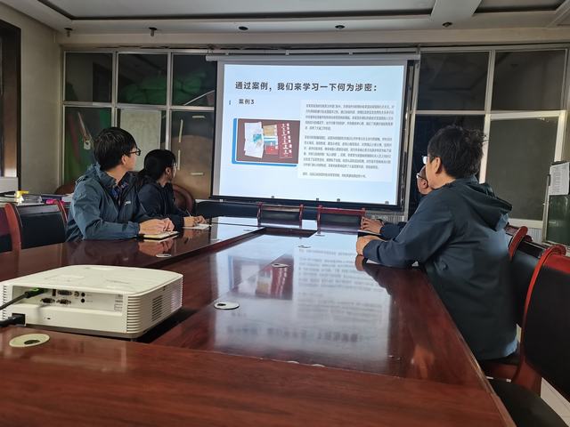 emc网页版登录建设韩城分公司土建五项目部：“三线并进”让安全教育永远在路上！