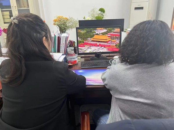 emc网页版登录建设铜煤公司基层项目部积极观看《文明风盛新时代》电视专题片 推动文明单位创建