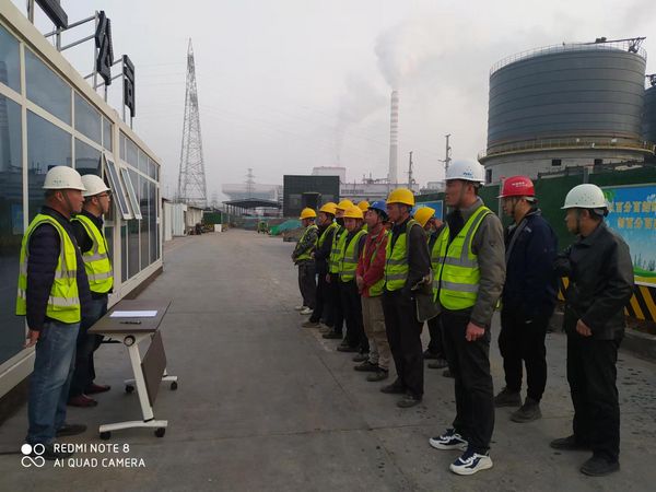 emc网页版登录建设天工公司土建四部：工地上的“师徒俩”这么过“五一”