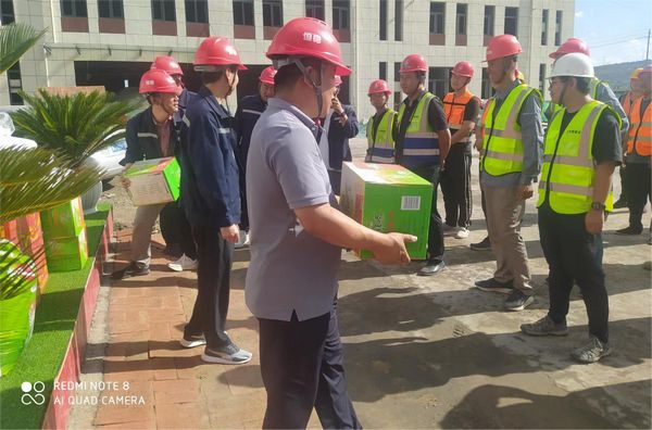 emc网页版登录建设天工公司土建四部：高温施工忙  “烤”验有“凉”策