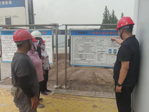 让农民工安“薪”无忧，emc网页版登录建设内蒙古分公司在行动