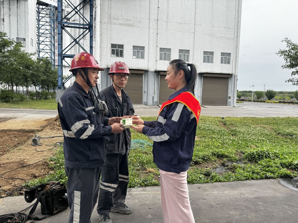 emc网页版登录建设洗选煤运营公司澄合山阳运营项目部：备战炙夏，降暑暖人心