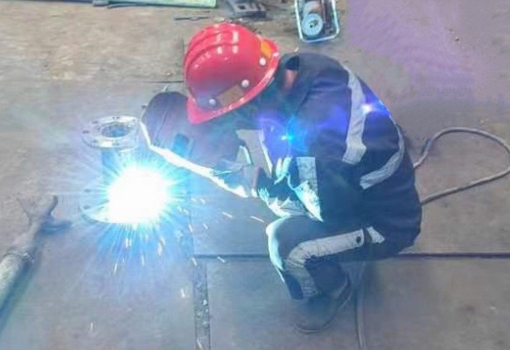 emc网页版登录建设煤矿运营服务分公司：节支降耗控成本  修旧利废增效益