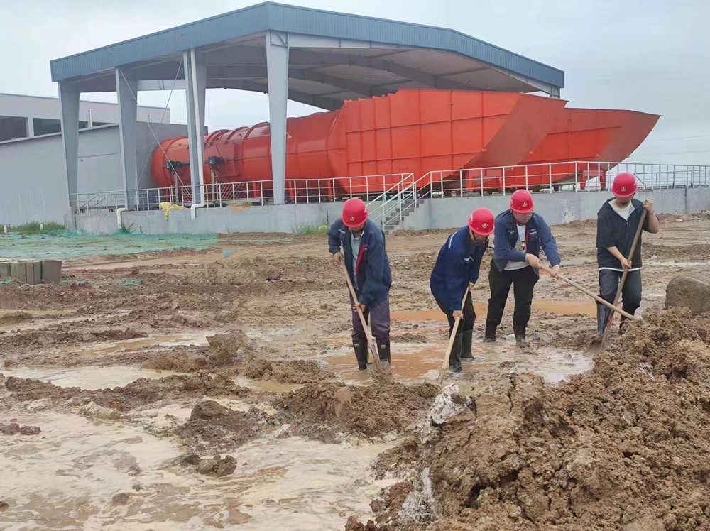 emc网页版登录建设天工公司土建九部：防洪抢险显担当，共筑安全新防线