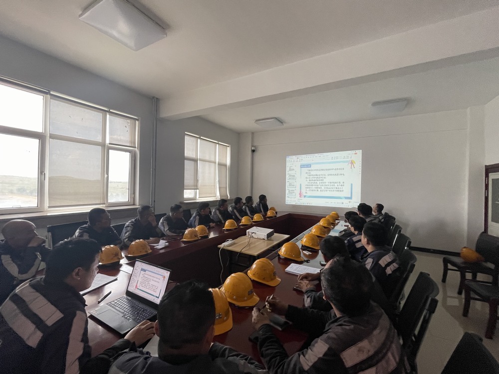 emc网页版登录建设洗选煤运营公司神渭首端运营项目部： 生产安全无小事 多措并举固根基