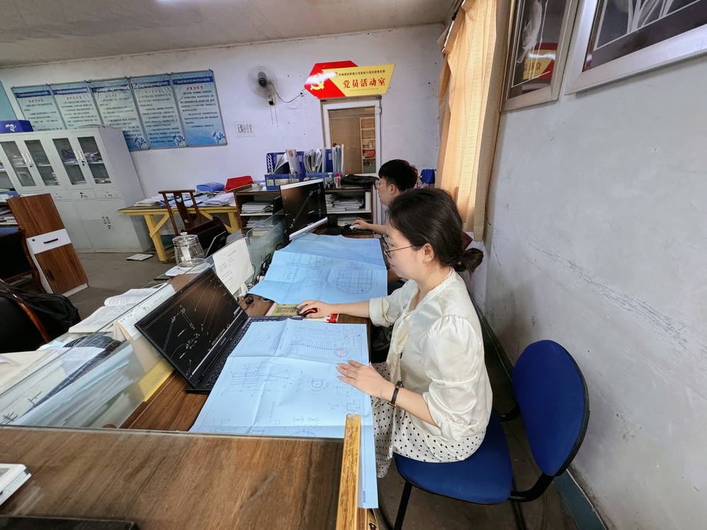 emc网页版登录建设韩城分公司安装六项目部：以实际行动践行“国际青年日”精神