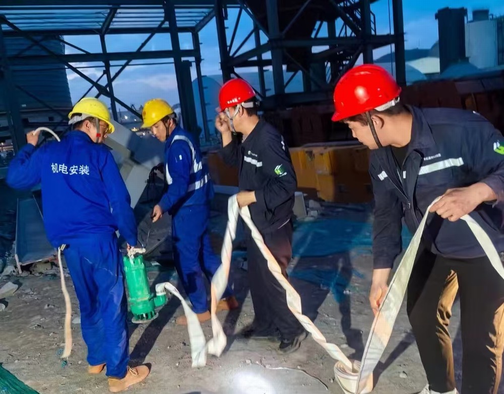 emc网页版登录建设机电安装公司：闻“汛”而动，筑牢防汛度汛安全防线