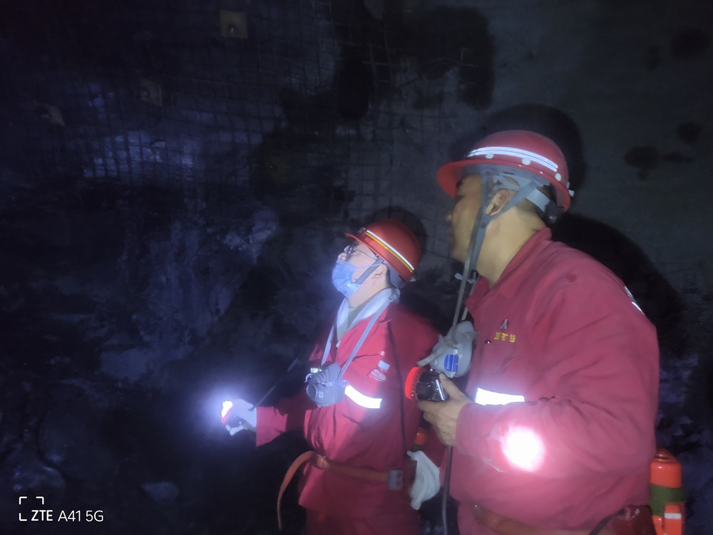 emc网页版登录建设矿建二公司：中秋明月照坚守 力保生产奏华章