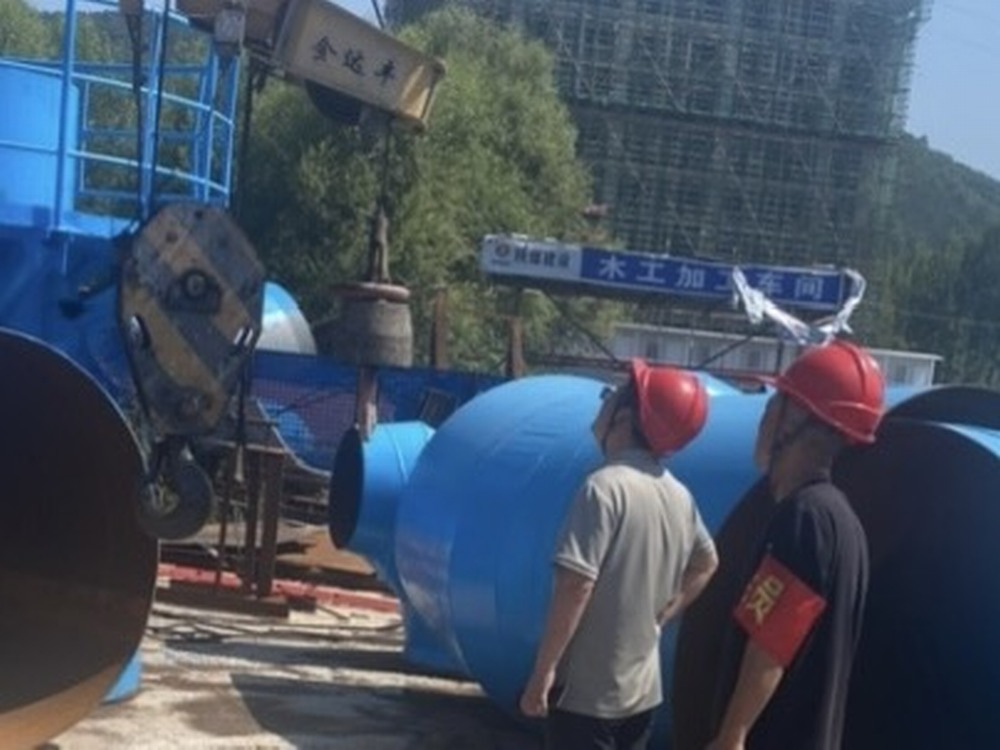 emc网页版登录建设机电安装公司：打响“百安”攻坚战，让“中国红”洋溢现场