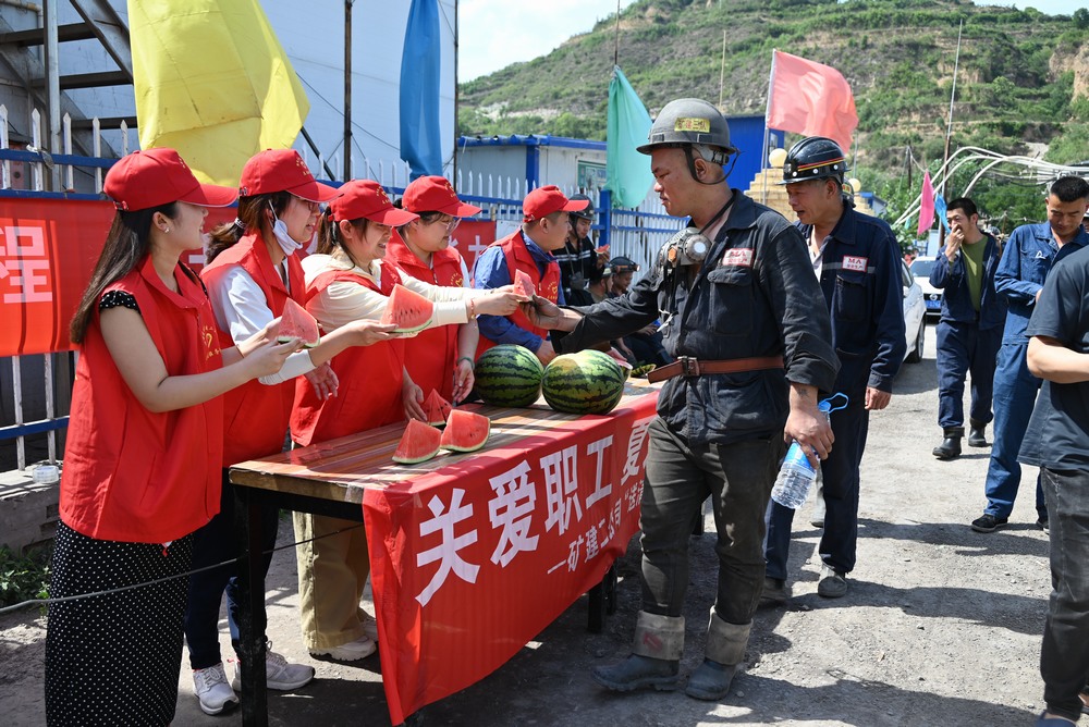 emc网页版登录建设矿建二公司：三个“强化”筑牢安全生产防线