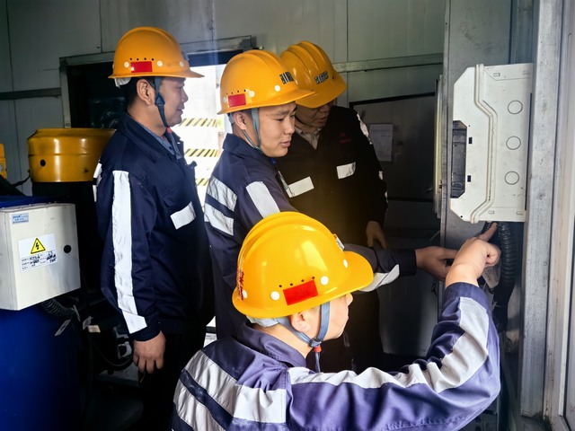 emc网页版登录建设洗选煤运营公司神渭蒲城运营项目部：国庆安全之责不打烊  底线坚守力度强