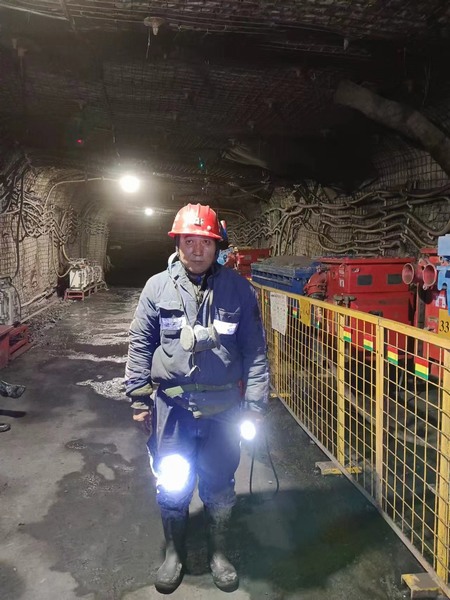 emc网页版登录建设煤矿运营服务分公司：国庆佳节  安全生产有“我”在