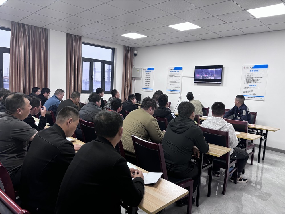 emc网页版登录建设洗选煤运营公司榆阳运营项目部：守护生命的“防火墙”，敲响防火警钟