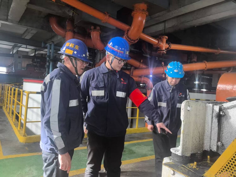 emc网页版登录建设洗选煤运营公司红柳林洗煤厂项目部：“三措”并举  打胜“除尘”歼灭战