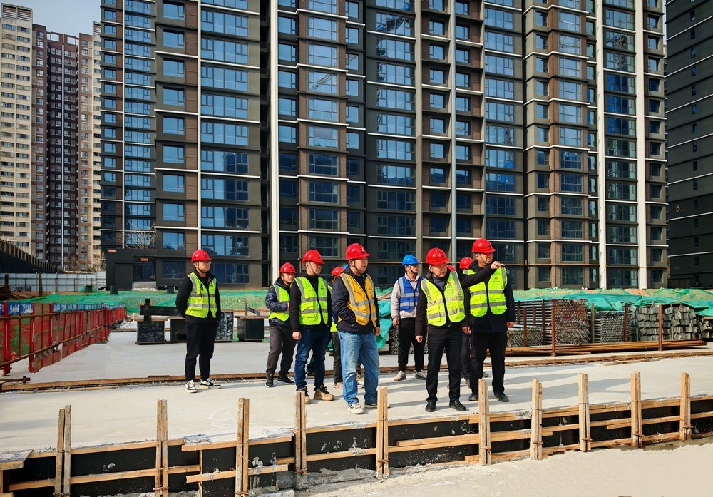 emc网页版登录建设新龙城直属项目部：“卯”足干劲 全力冲刺新目标