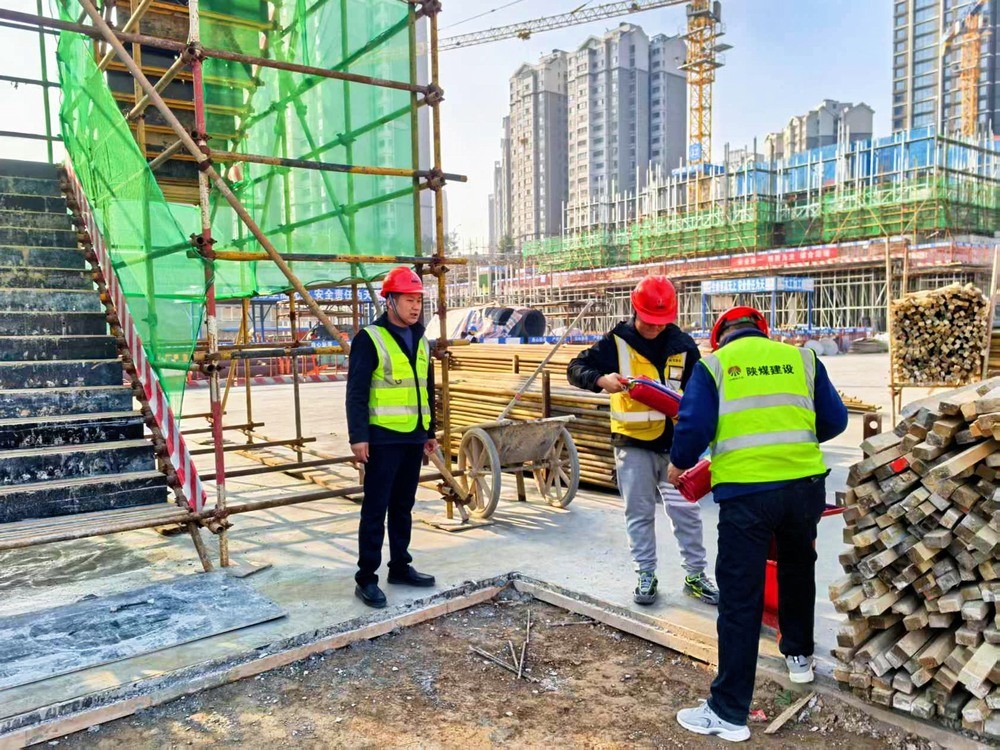 emc网页版登录建设铜煤公司：开展春季消防“体检”筑牢安全生产“防火墙”