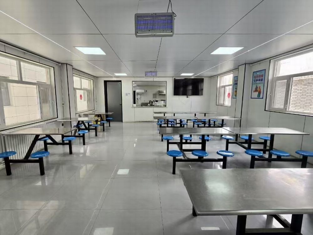 emc网页版登录建设机电安装公司曹家滩项目部：两堂一舍，温馨如家