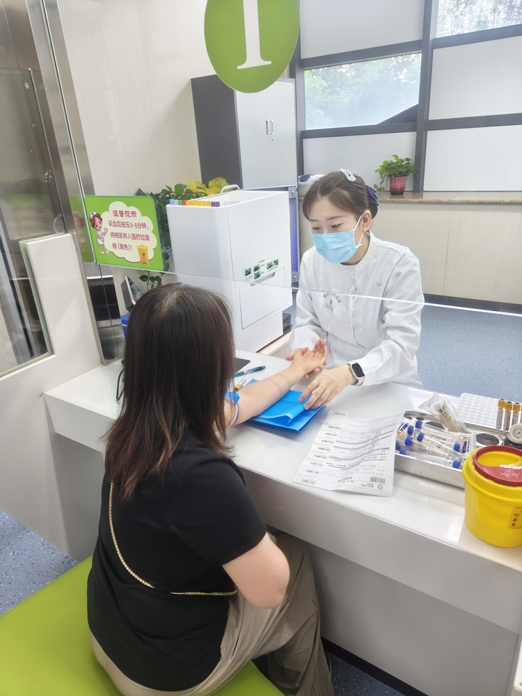 emc网页版登录建设路桥分公司:以职工健康为基 赋能企业高质量发展行稳致远