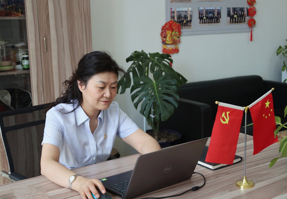 emc网页版登录建设西北分公司：榜样引领促攻坚 实干笃行践初心