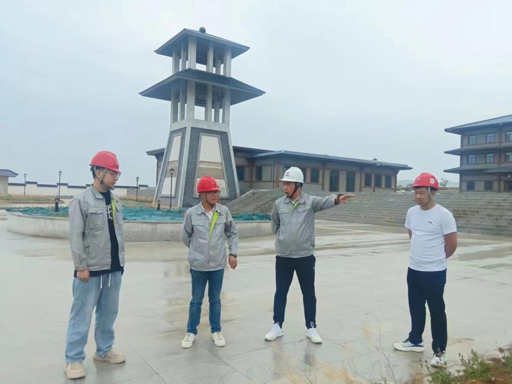 emc网页版登录建设绿宇公司:织牢雨季防护网 守护施工平安线