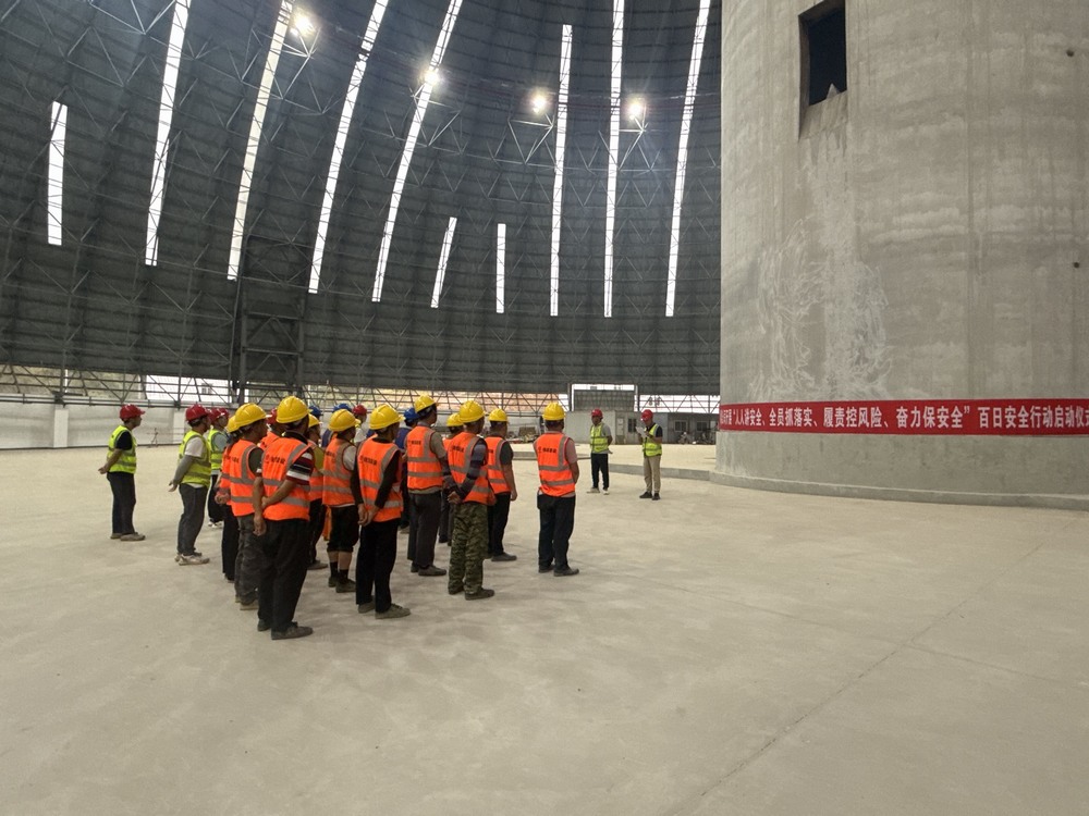 emc网页版登录建设铜煤公司:百日安全奏强音,筑牢施工生命线