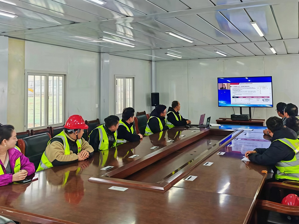 emc网页版登录建设铜煤公司第十五项目部：多维发力筑牢“百日安全”生产防线