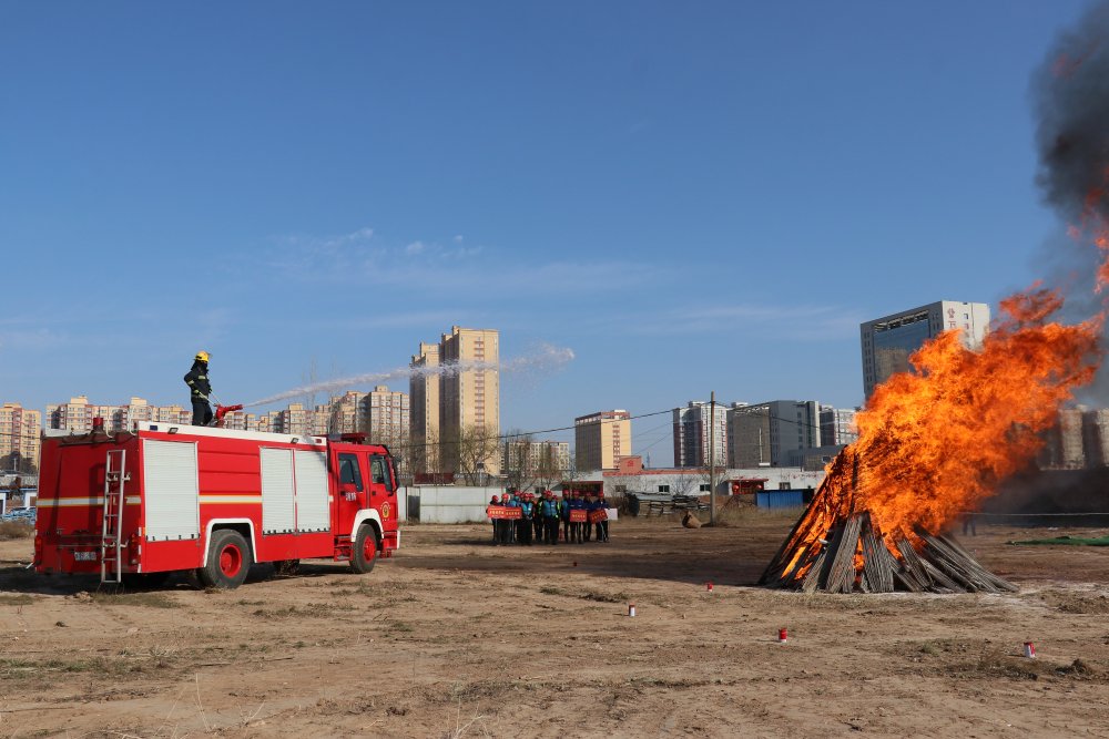 emc网页版登录建设渭南分公司：红蓝相映筑防线 消防实战保平安