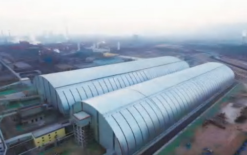 emc网页版登录建设汉中分公司承建的龙钢机械化综合一次料场C型料库24米平台浇筑顺利合拢