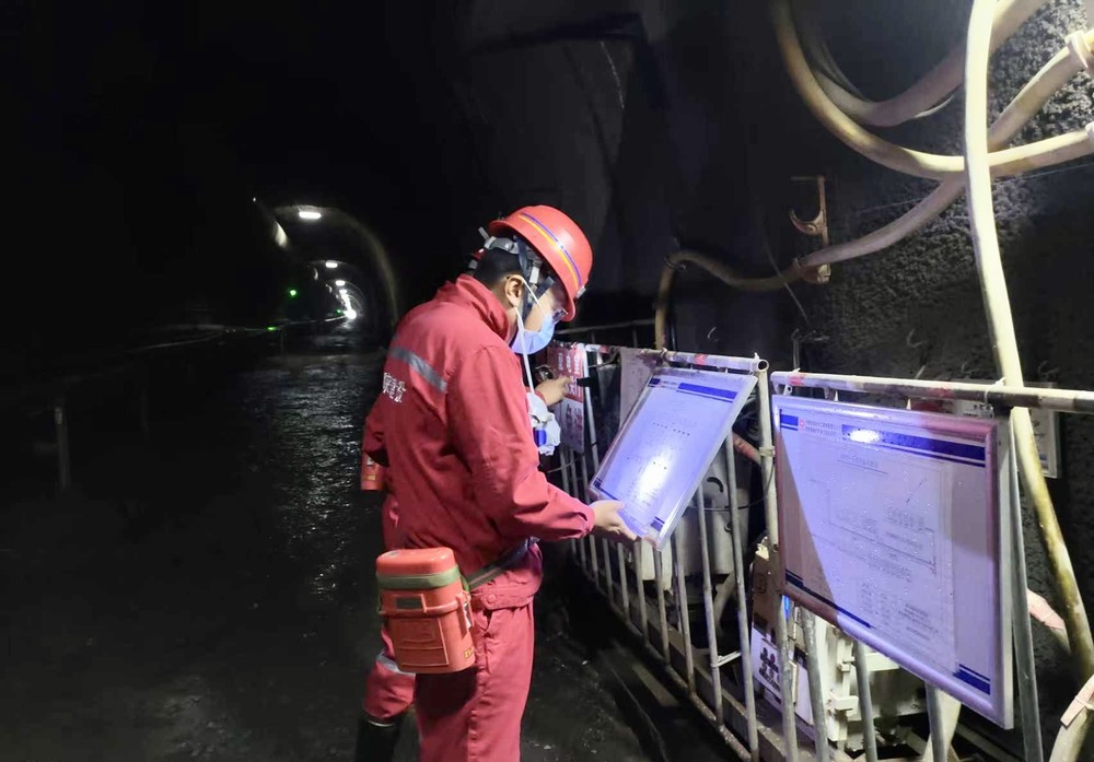 emc网页版登录建设矿建二公司:念好“宣、整、严”三字经 护航安全生产