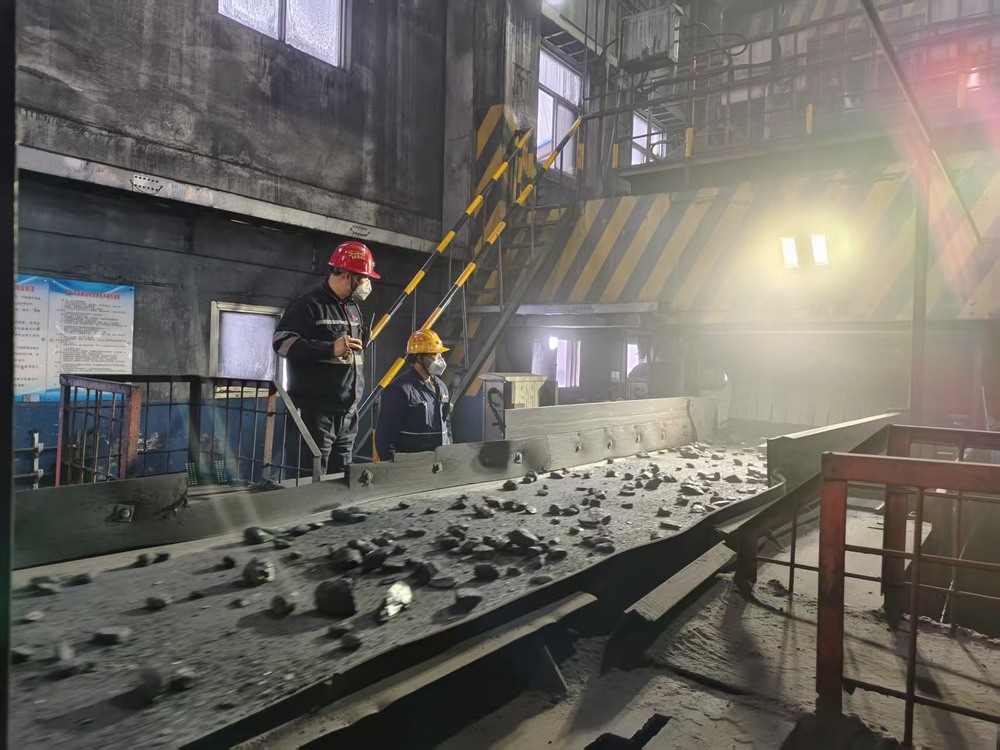 emc网页版登录建设洗选煤运营公司澄合山阳运营项目部:以“安”字开篇 以“干”字践诺 护航生产新开局