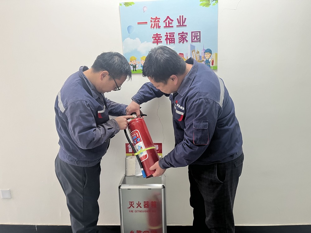 emc网页版登录建设铜煤公司第七项目部：用暖心关怀为春节值守保驾护航