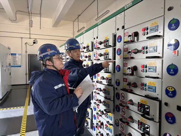 emc网页版登录建设洗选煤运营公司榆阳运营项目部：“煤”好坚守  为爱同行