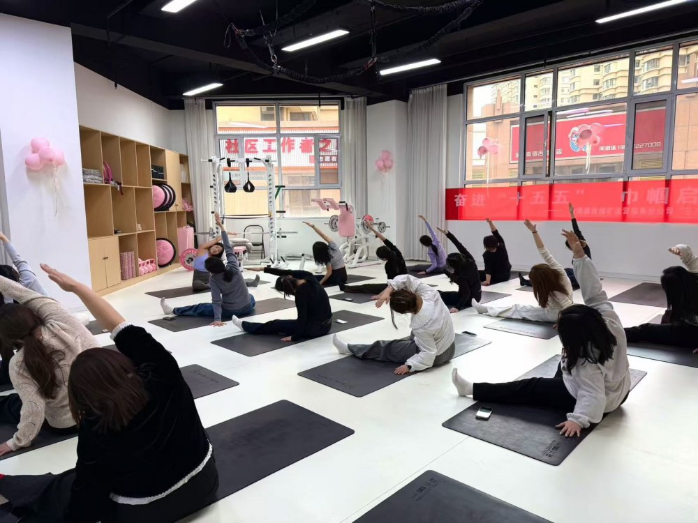 emc网页版登录建设煤矿运营服务分公司：以爱致巾帼 以暖庆三八