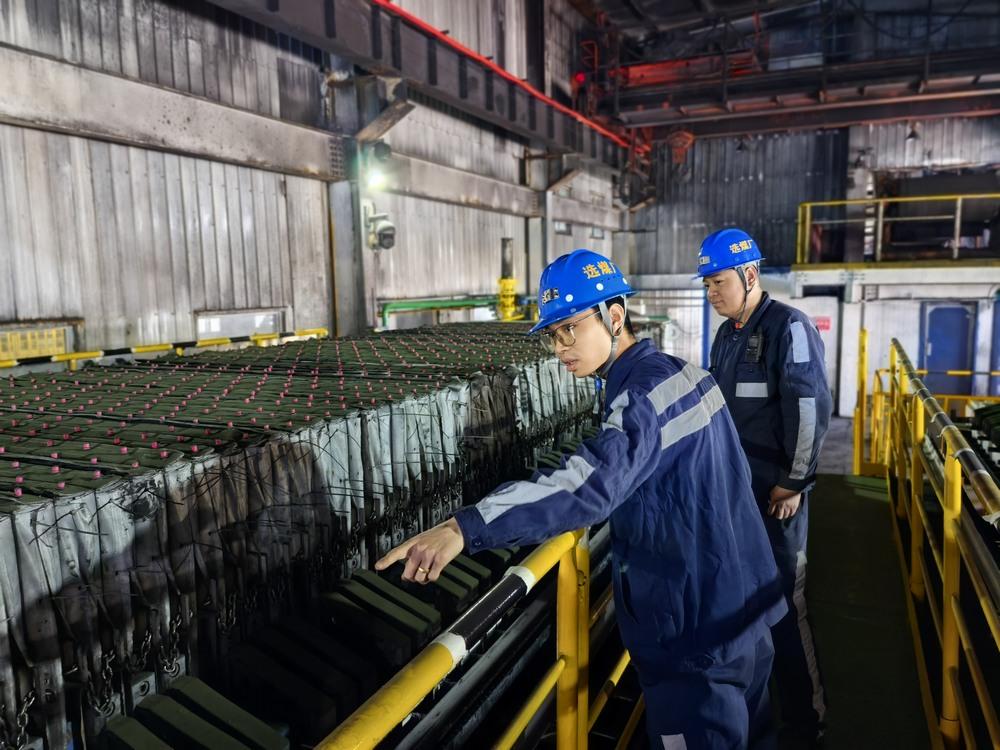 emc网页版登录建设洗选煤运营公司红柳林洗煤厂项目部：设备 “体检” 全覆盖  实干奋进新赛季