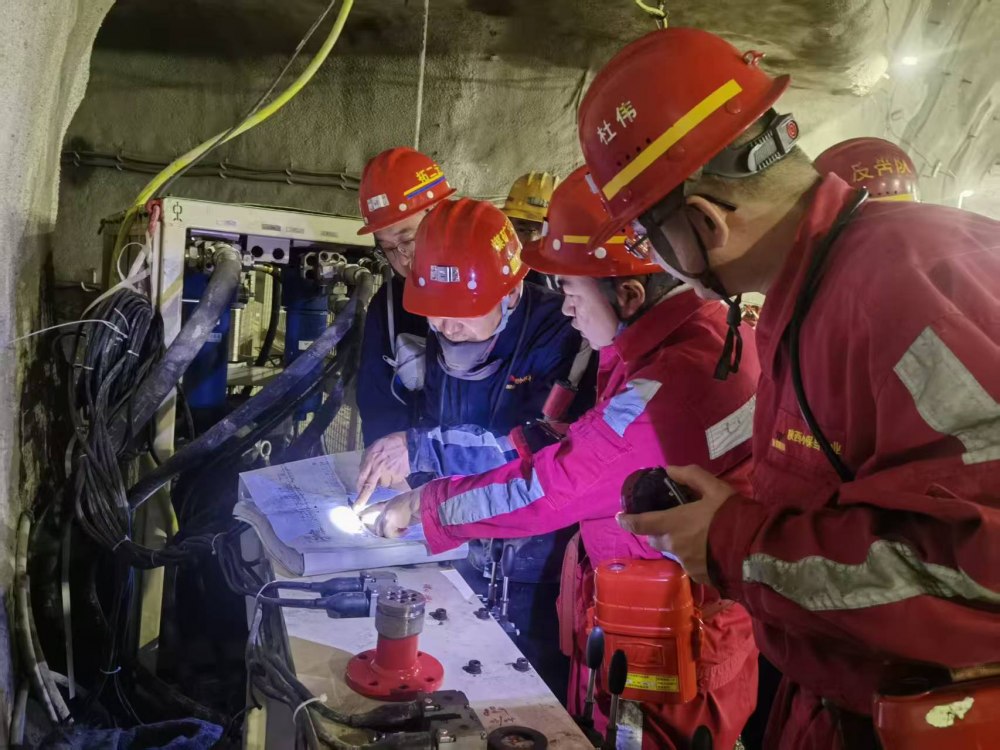 emc网页版登录建设煤矿运营服务分公司：锚定目标开新局 实干笃行创佳绩